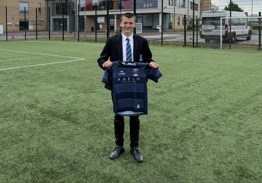 Hans Price student secures Bristol Bears scholarship